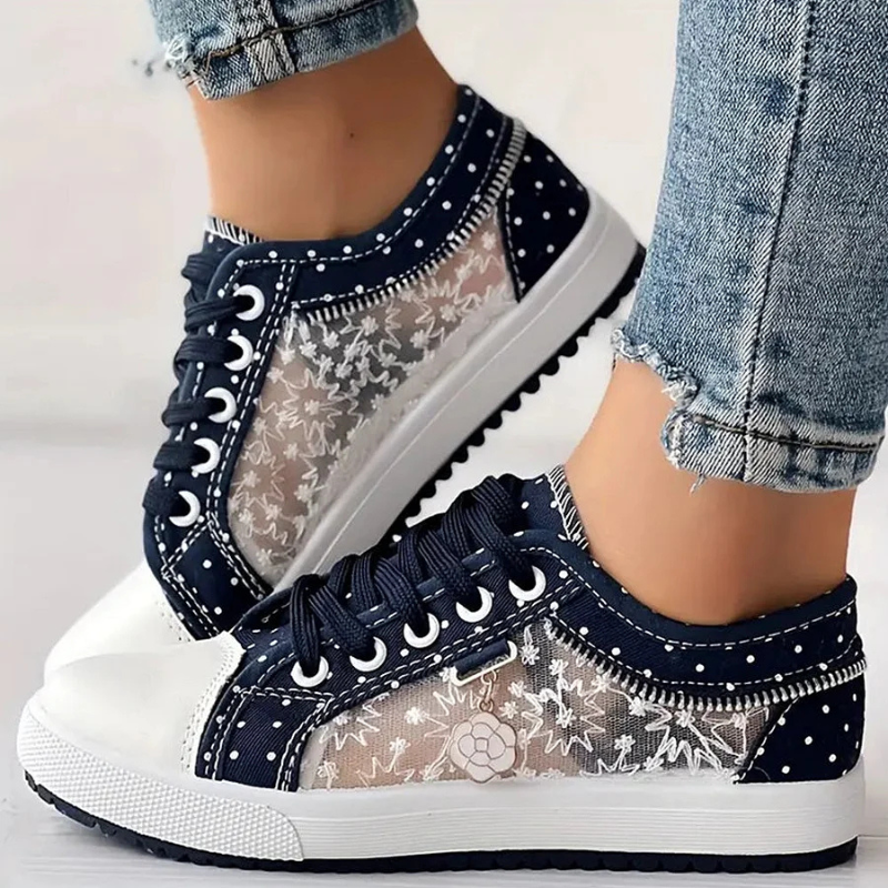 Zoé - Sculpted Sneakers