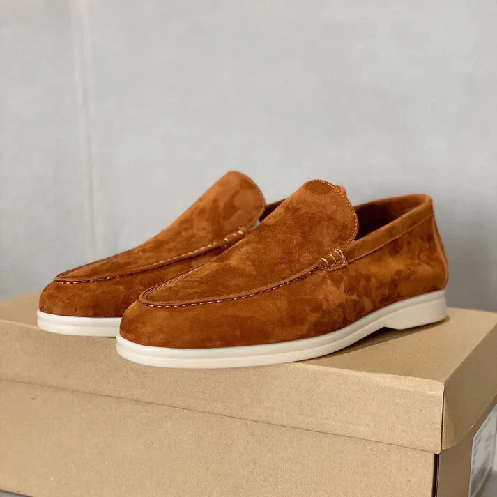 Frank - Chic Suede Loafers