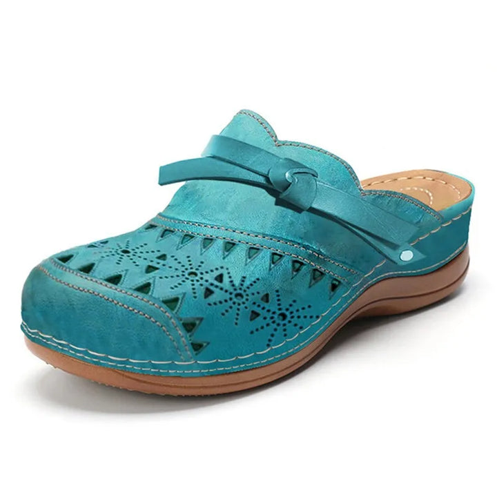 Emma - Breathable Cut-Out Summer Clogs