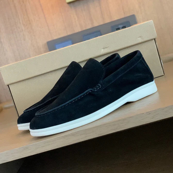 Frank - Chic Suede Loafers